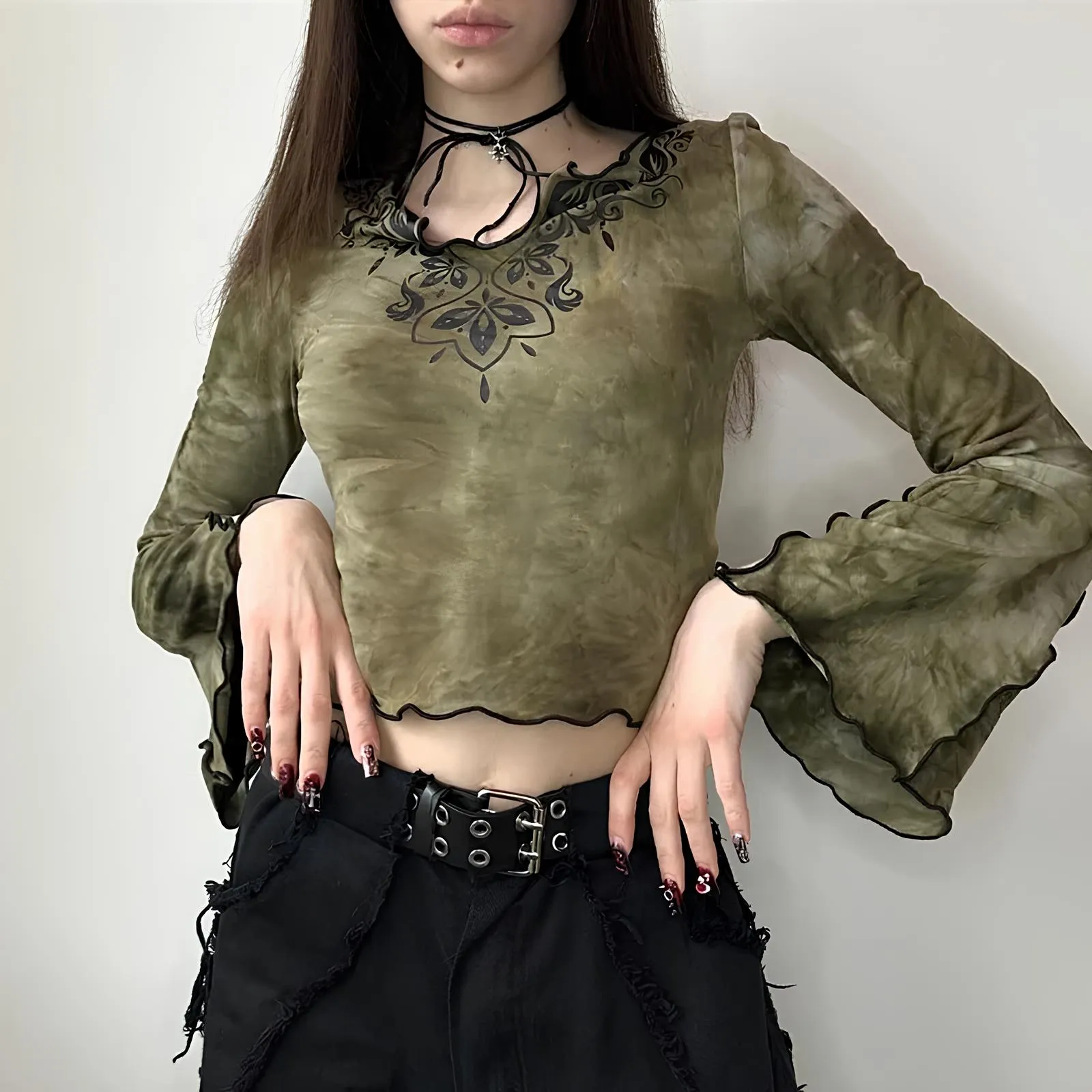 Acubi Vintage Style Tie-Dye V-Neck Crop Top