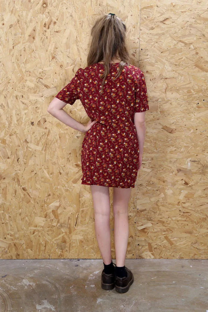 Ditsy Floral Print Shift Dress