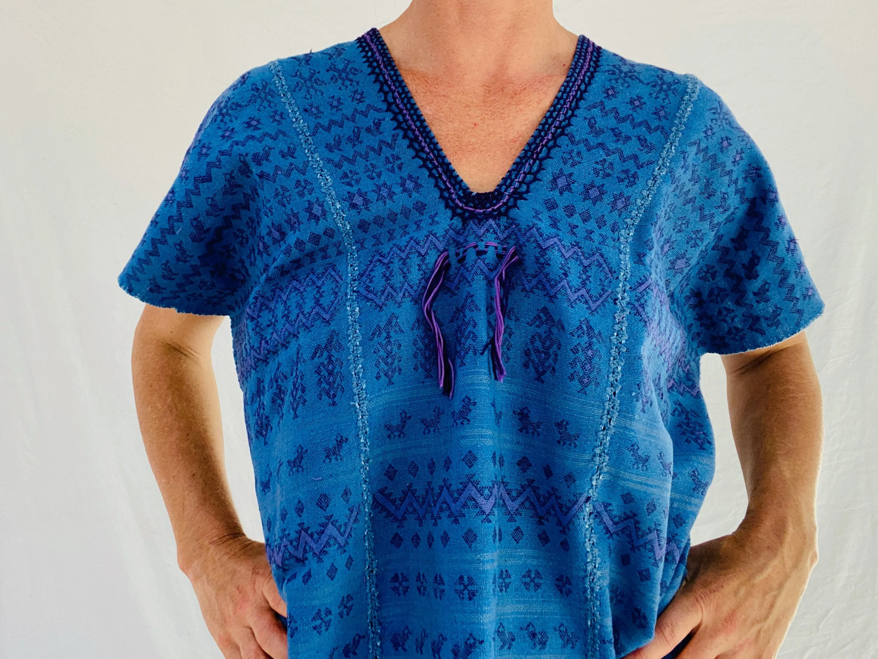 Oaxaca Huipil. Minidress/Tunic. San Bartolo Yautepec. Natural Dyes. Oaxaca, Mexico.